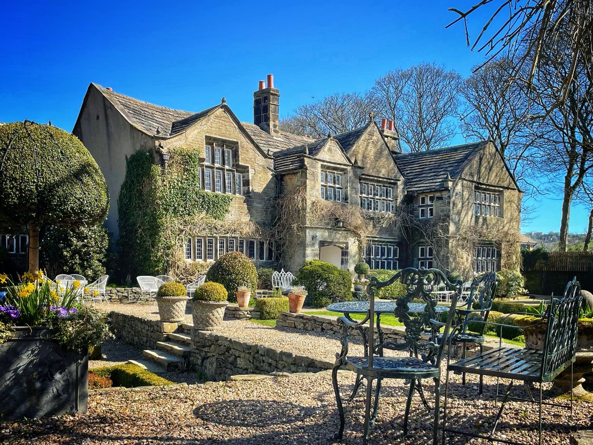 HoldsworthHotel's tweet image. 📺 Calderdale on TV: The Gallows Pole, tonight 9pm BBC2. Visit  Calderdale to discover the story of the real Cragg Vale Coiners with a stay at Holdsworth House Hotel #filmlocations #TheGallowsPole #culturedale #Halifax #Yorkshire #CraggVale #Coiners - mailchi.mp/holdsworthhous…