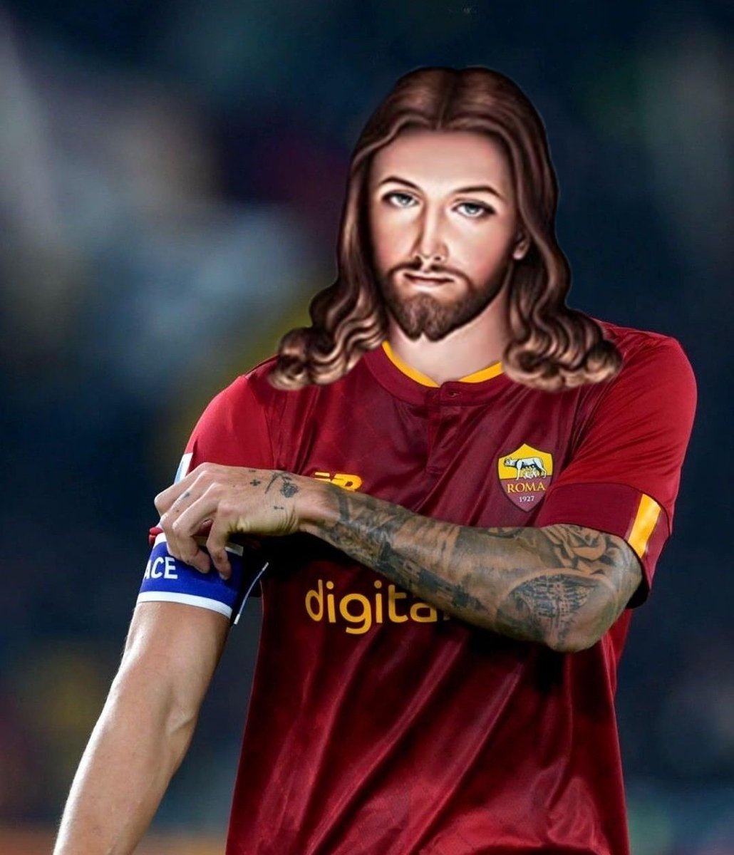 HungryMarcio's tweet photo. Volevo mettere una foto diversa, ma l'ultima volta che abbiamo retwittato precisamente questo Gesù Cristo, siamo andati in finale, subendo 30 tiri a 0.

Quindi direi che non è il caso di cambiare proprio adesso.

🚨RETWITTATE
T U T T I🚨

VIVA IL BUON DIO, SEMPRE🙏 https://t.co/XrgJrNB4Wv