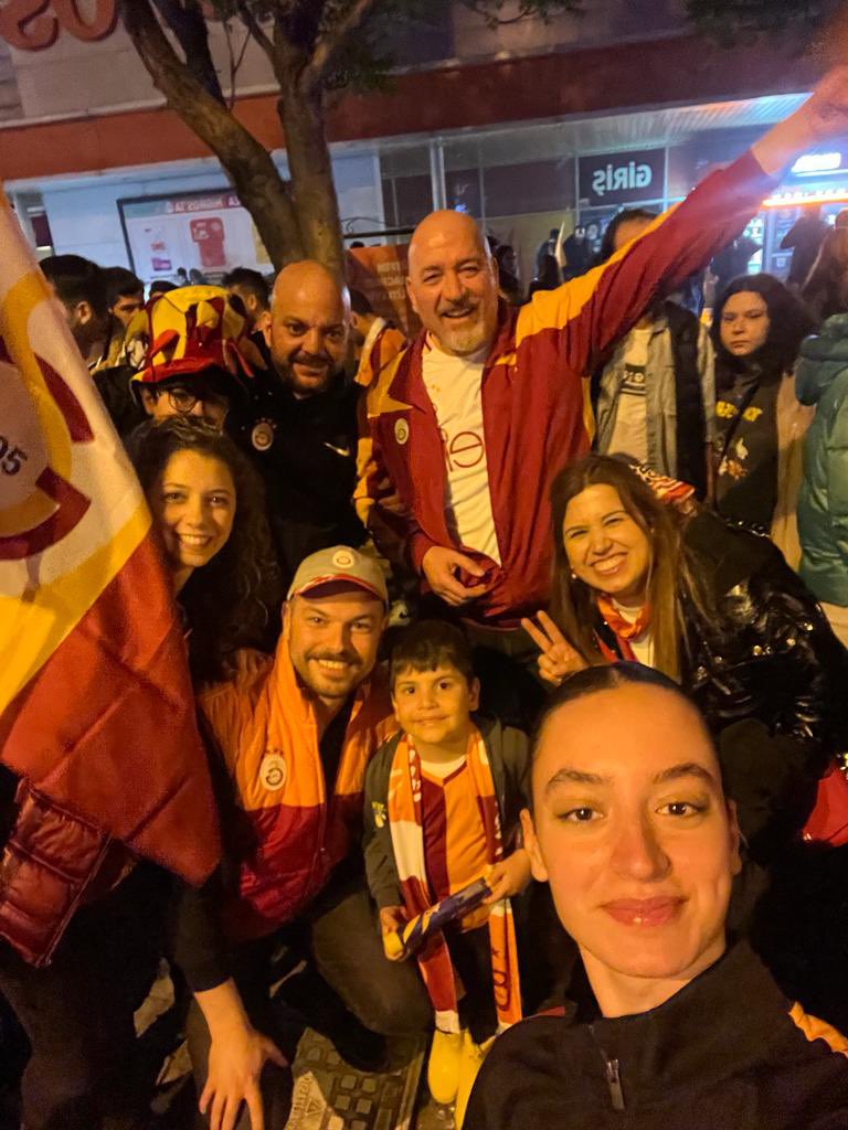 Love ❤️💛❤️💛🏆
