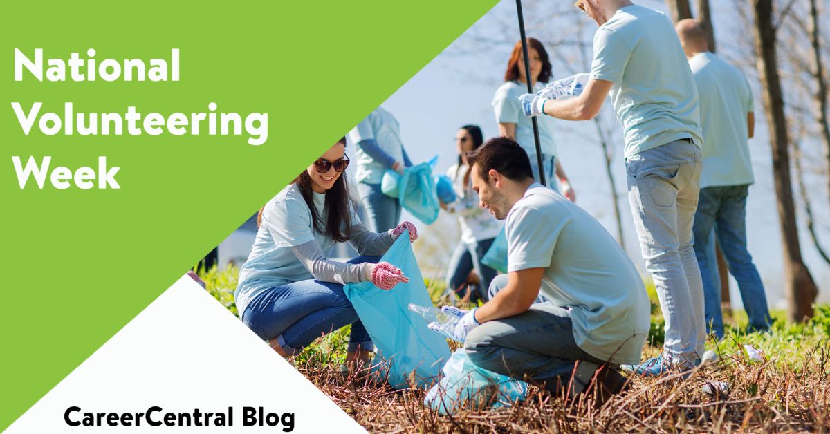 For this weeks blog, Kerensa, the Volunteering and Mentoring Administrator, guides us through  this year's National Volunteers Week.

Read now 👉 bit.ly/3MURJfk

#WednesdayWisdom #UEA #CareerCentral #UniOfEastAnglia #ueacareers