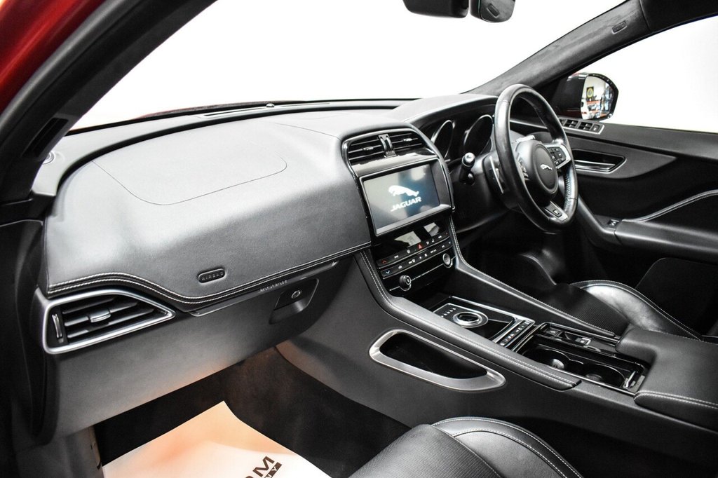 PhantomMotorCo_'s tweet photo. JAGUAR F-PACE 2019 2.0L R-SPORT AWD 5d AUTO 177 BHP - £25,380

🌟 80,000 Miles
🌟 1,950 CC
🌟 Diesel

https://t.co/s2h8ASO0rp

📞 Call us today - 01942 502288
👀 Visit our showroom - Unit 2-3 Couplands Road, Wigan, Lancashire, WN2 4GS https://t.co/T5u3vM3Yge