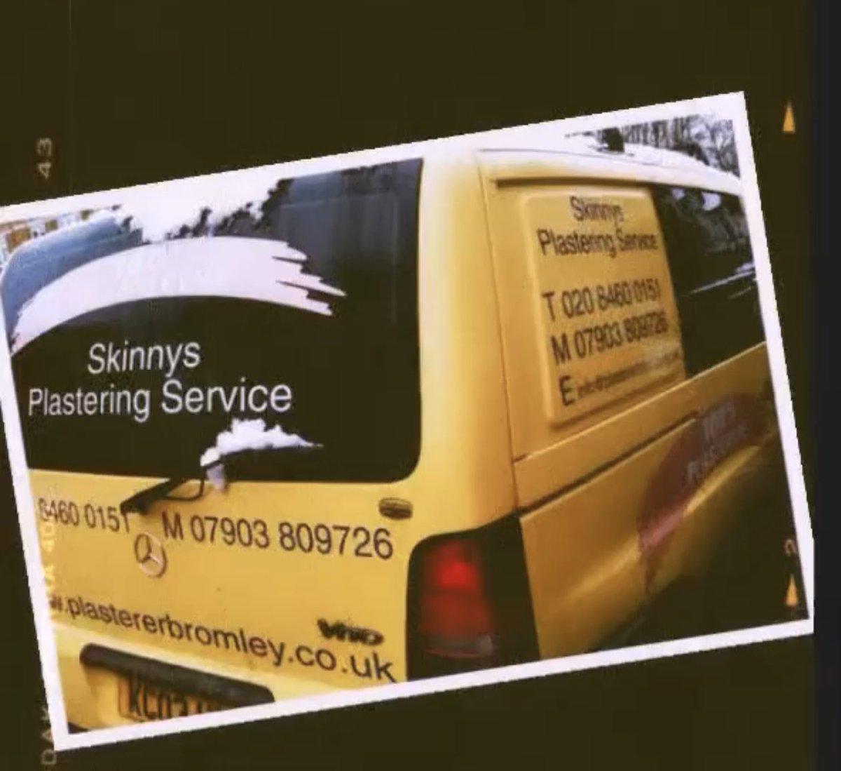 Miss this old van 🟡 it was great for getting noticed, couldn’t miss it! #bromley #plasterer #skinnysplastering