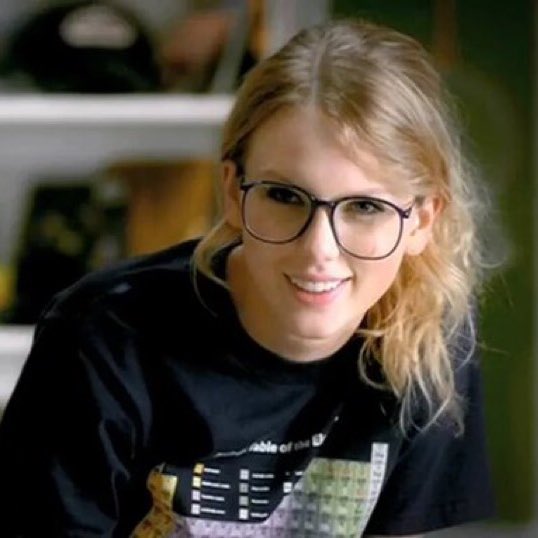 izzi beraespa on Twitter "Nicest celeb you’ve ever met (L) Rudest