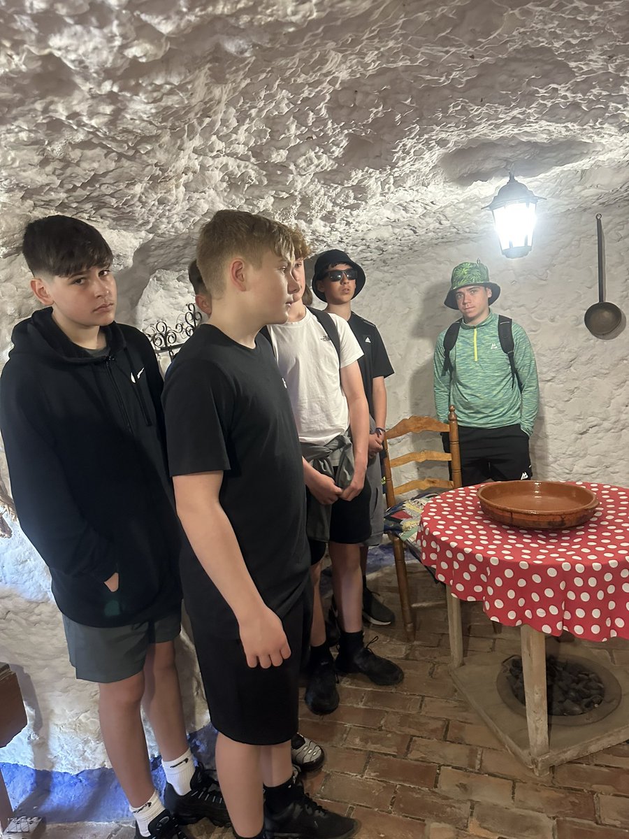 argoed_MFL's tweet photo. Cuevas de Sacromonte this morning
#ArgoedGranada2023 https://t.co/lHKJoATSmb
