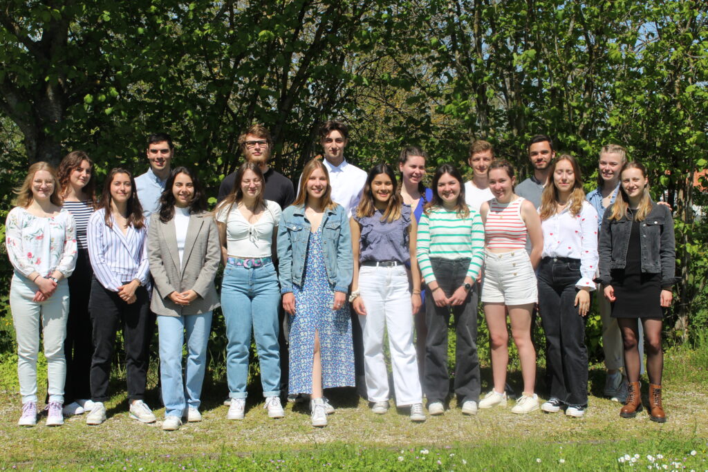 ENSAIA's tweet photo. 👏Félicitations à #EMAA Nancy (Etudes et Missions en Agronomie et Agroalimentaire de Nancy) 
👉L'entreprise étudiante de l'école vient d'être labellisée #JuniorEntreprise 🎆par le @cnje
Un beau passage de marque et une belle récompense pour l’ancien et le nouveau mandat https://t.co/XCsCBpLmSt