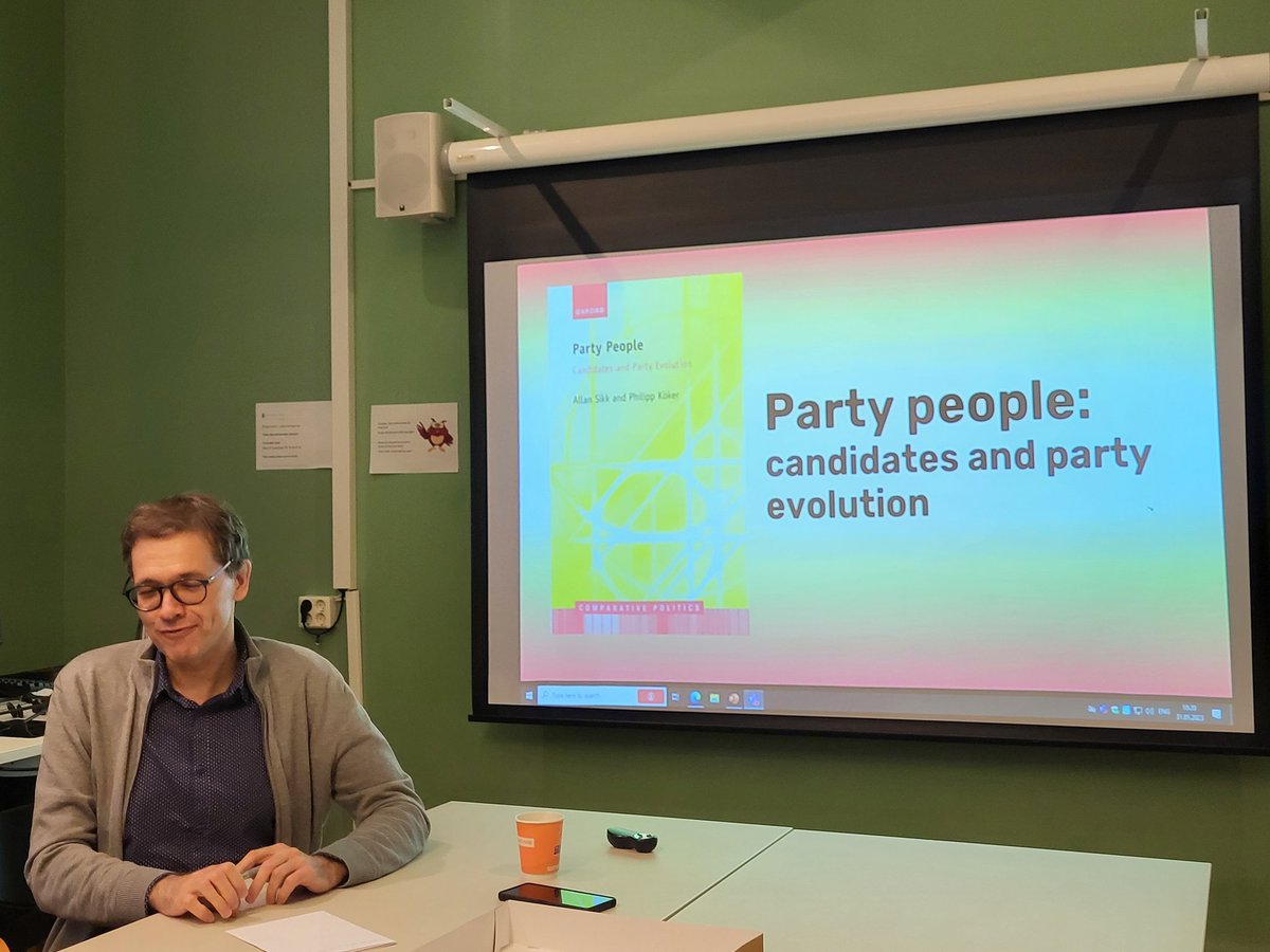 Allan Sikk <a href="/allansikk/">Allan Sikk</a>, University College London, is co-PI of the INSTAPARTY project w @Ribenskas &amp; <a href="/sonagolder/">Sona Golder</a>. Visited SAMPOL today to talk about his forthcoming OUP book "Party People: Electoral Candidates and Party Evolution". Thanks for sharing your insights!
<a href="/UiBsamfunn/">UiB Samfunn</a>