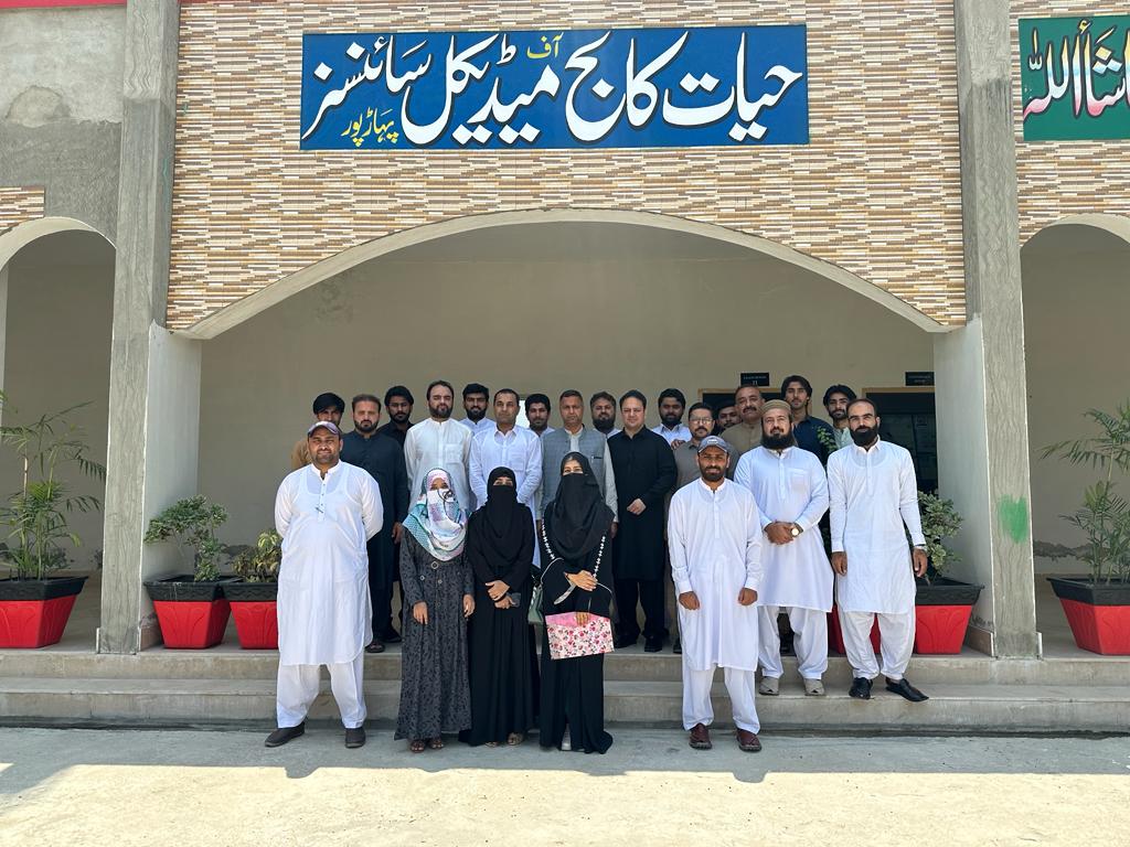 HERAKP_Official's tweet image. The Scrutiny Committee of the HERA headed by the Additional Secretary Higher Education Department (HED), representatives from HERA, and Gomal University inspecting various Colleges from DIkhan.

#inspection #highereducation #Monitoringandcontrol #qualityassurance