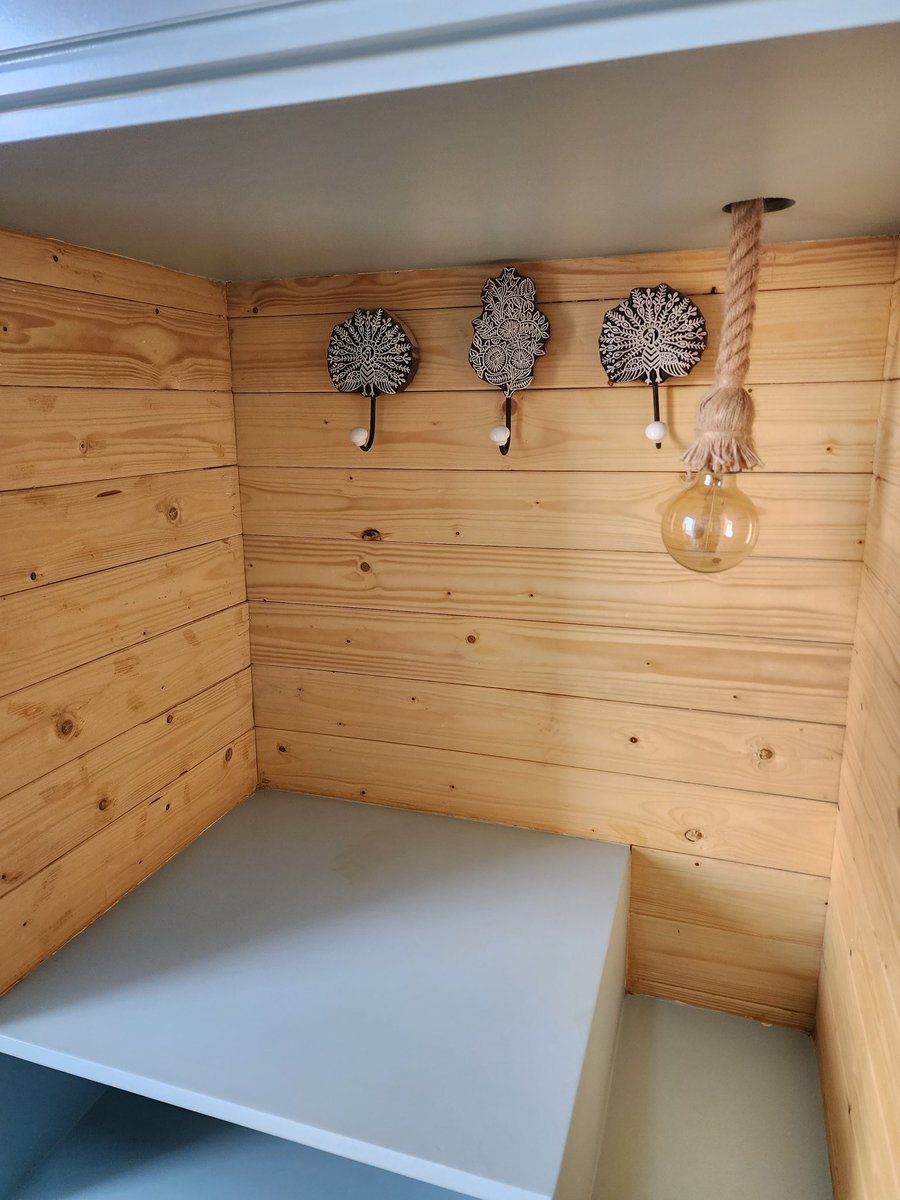 تفاصيل انيقه جدا 🤍 من  #لاغت 

#التقويم_الدراسي #الاستديو19
lart.co