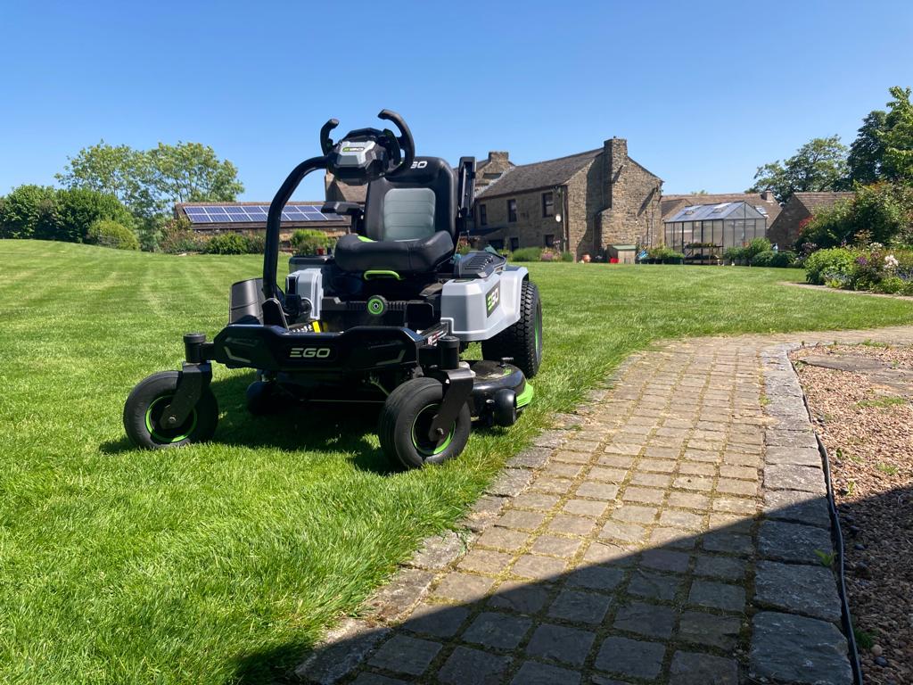 FISCO FGM Limited (@fiscofgm) on Twitter photo We have delivered this <a href="/EGOpowerplusEU/">EGO Power+ Europe</a> Z6 zero turn.
Steering wheel controls
42" cutting width
Powered by the EGO 56v battery We have delivered this <a href="/EGOpowerplusEU/">EGO Power+ Europe</a> Z6 zero turn.
Steering wheel controls
42" cutting width
Powered by the EGO 56v battery