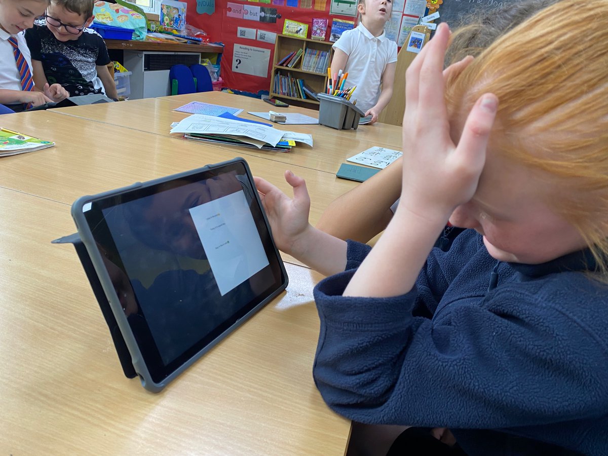 P3 and P4 tweet media