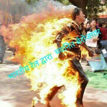 सर रेल मंत्री जी रेलवे एक्ट अप्रेंटिस बेरोजगार होने के कारण रेल मे जॉब ना मिलने से आत्महत्या कर चुके हैं तो प्लीज सर डबल स्किल्ड रेल एक्ट अप्रेंटिस को जॉब दो <a href="/RailMinIndia/">Ministry of Railways</a> <a href="/AshwiniVaishnaw/">Ashwini Vaishnaw</a> <a href="/DoPTGoI/">DoPT</a> <a href="/annamalai_k/">K.Annamalai</a> <a href="/AmitShah/">Amit Shah</a> <a href="/RahulGandhi/">Rahul Gandhi</a> <a href="/ArvindKejriwal/">Arvind Kejriwal</a> #Rlyfollow_309Act_4Ccaa