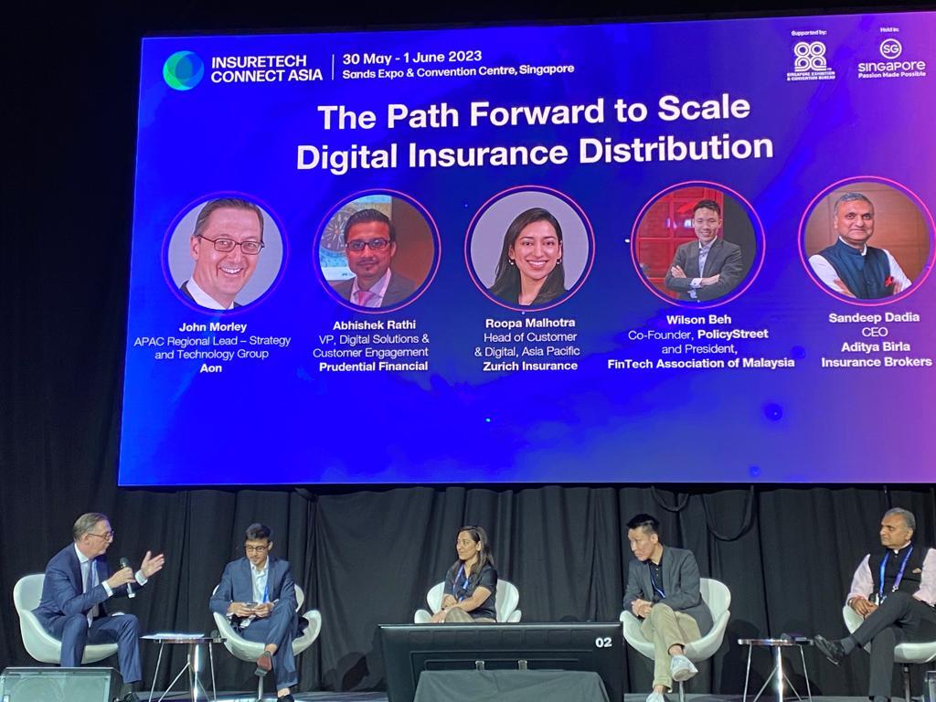 Reinsurance_Aon's tweet photo. John Morley, APAC Head of Aon’s Strategy and Technology Group, joined insurtech leaders and innovators for today’s panel ‘The Path Forward to Scale Digital Insurance Distribution’.

#strategytechnology https://t.co/pV9gkzxqAs