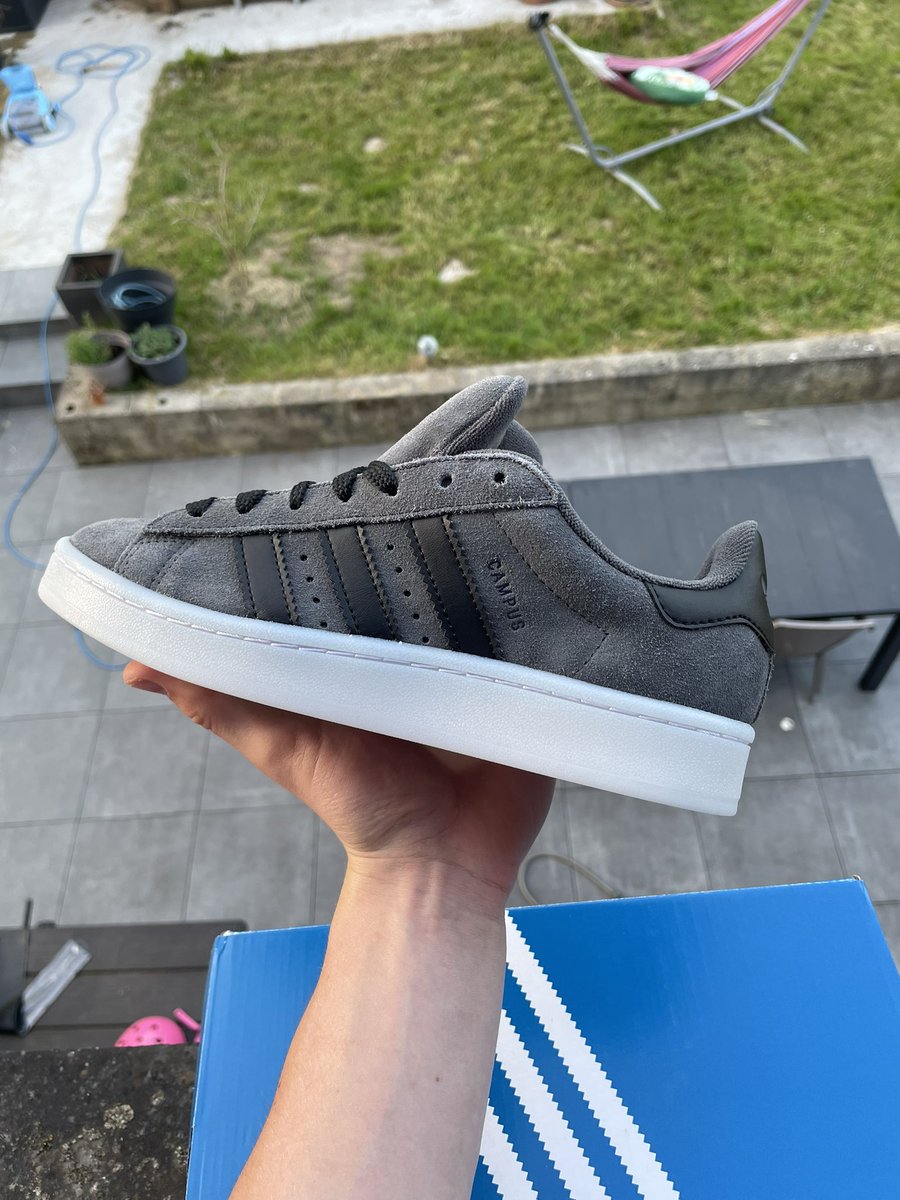 Antonio.snkrs tweet media