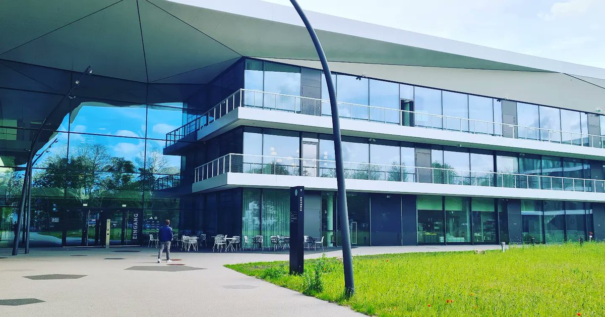 Great visit to the German Football Federation (DFB) and their new headquarters in Frankfurt with interesting discussions on football development. Looking forward to our future collaborations. 
#fifaregionaltechnicalconsultant