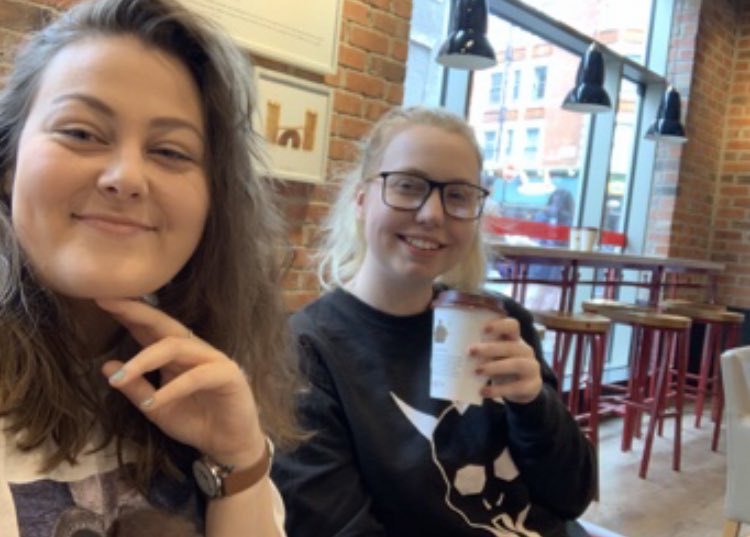 Crocs the Cutlery Stan 🐑🦕 🥄 tweet media