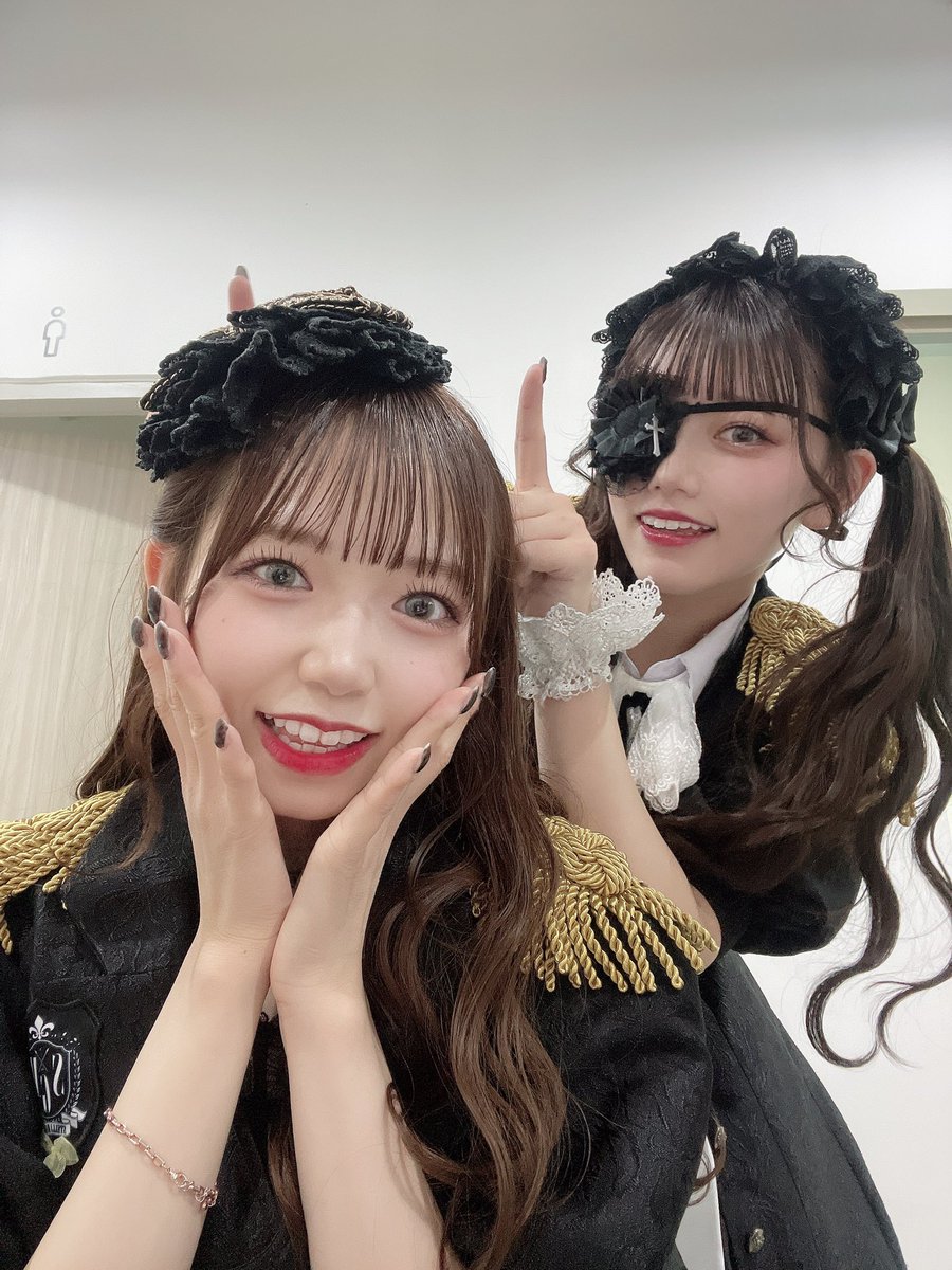 fujunbg_Amy's tweet photo. 仲良し🎹🎨

#エイミーだめよがくちぐせのおねえちゃん #だめばっかーーー！！！！#若草式ベス https://t.co/H590Rwirrh