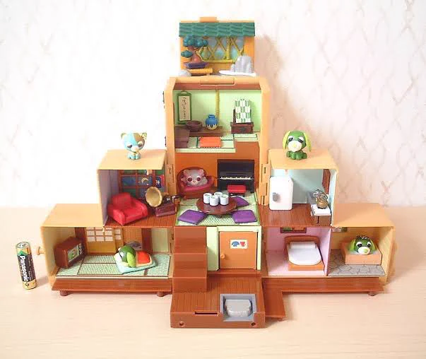 可愛いし、こんなおもちゃを持ってたなぁ☺️←お茶犬やハム太郎のハウスを持ってた
女の子は子供時代にこういうのを持ってるのが多い気がする🤔
#おもちゃ　#子供時代  