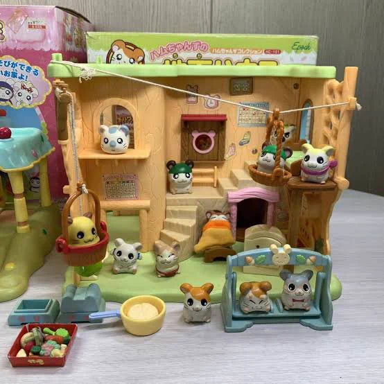 可愛いし、こんなおもちゃを持ってたなぁ☺️←お茶犬やハム太郎のハウスを持ってた
女の子は子供時代にこういうのを持ってるのが多い気がする🤔
#おもちゃ　#子供時代  