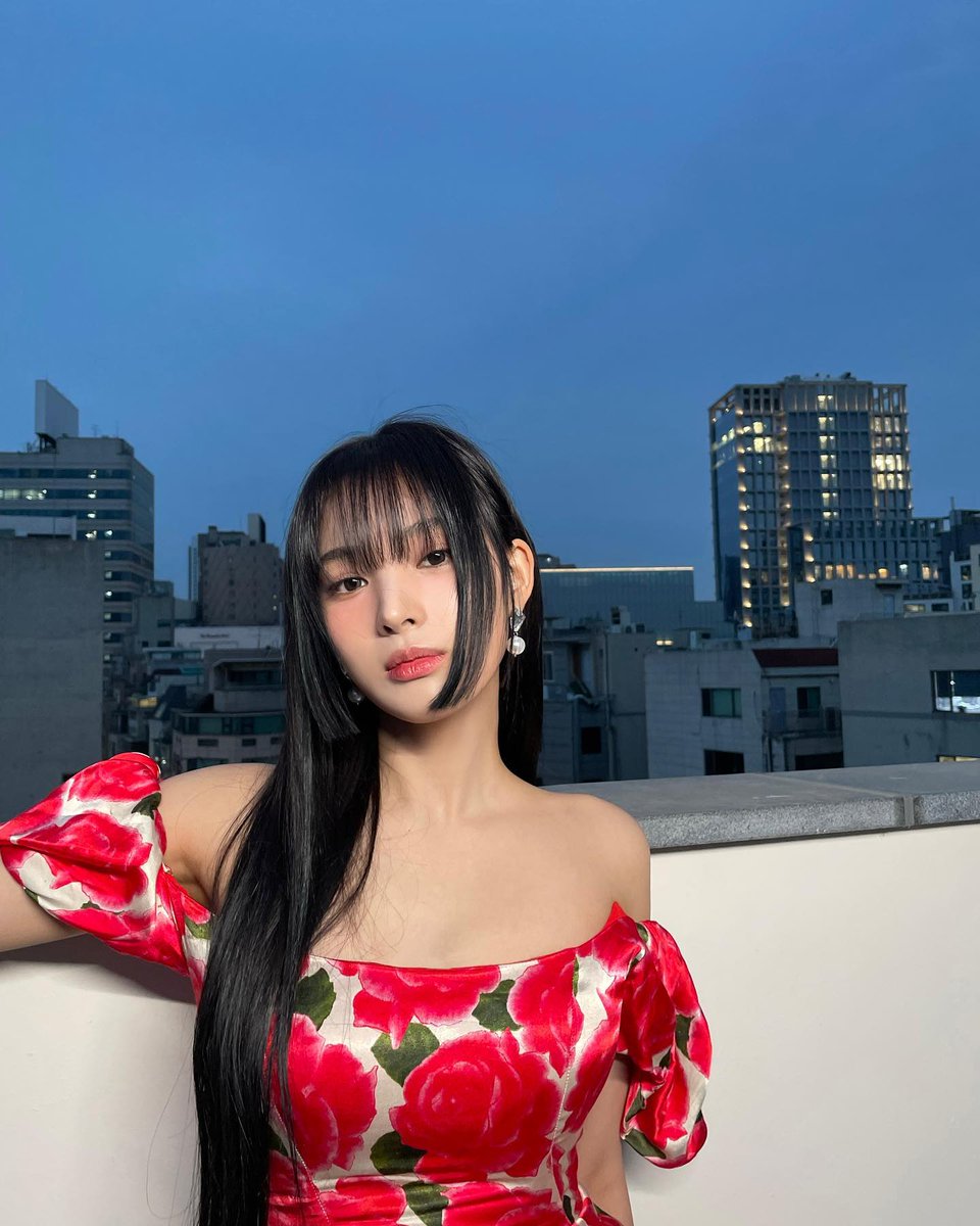 JINISTAGRAMS's tweet photo. 230531 Jini’s instagram update

“Get ready!🌹”

🔗https://t.co/qrmQ8a3llV
#JINI #지니 #최윤진 https://t.co/OuXXMZyqOX