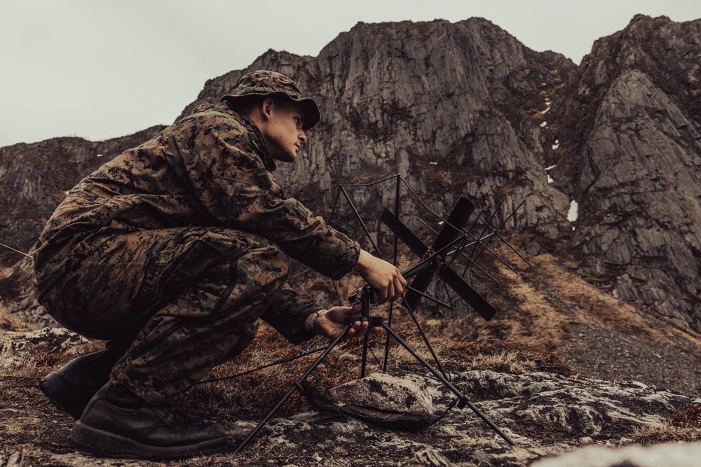 NCIAgency's tweet image. 🛡️Exercise #FormidableShield23 wrapped up last week.

Read about how @NCIAgency experts supported air, ground &amp;amp; sea forces, enabling interoperability, connectivity &amp;amp; cohesion between #NATO Allies and Partners here 👇.

bit.ly/3qm93B5

📸@USNavyEurope