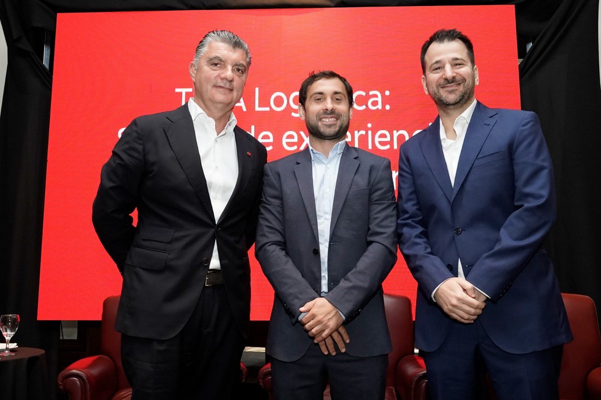 V Geopost mají novinku! S radostí oznamujeme, že naše mateřská společnost se rozrostla o novou pobočku DPD v Argentině, a to ve spolupráci s rodinnou firmou TASA Logística, specializující se na komplexní logistická řešení již od roku 1936.Gratulujeme a přejeme hodně štěstí!