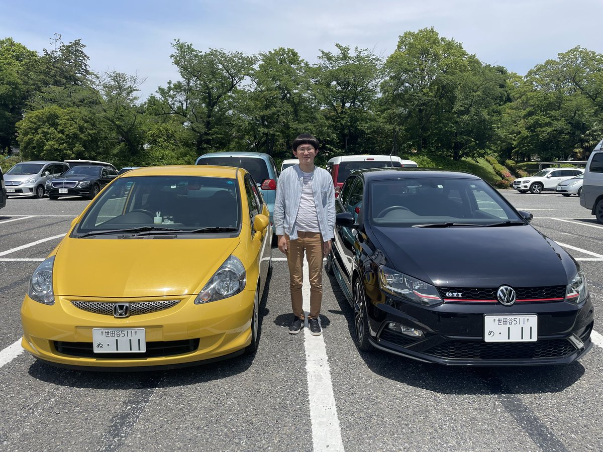 yuki_m0111's tweet photo. 先日、約2年乗ったフィットとお別れをして、ポロGTIを納車しました!
このポロは別の車を見にいった時にたまたま合ったのを見て欲しくなってwww無事進路も決まったので思い切って購入しました🤣
MTで1.2t 192ps、ホットな走りを楽しみます!
#vwpolo #polo6c #pologti #ポロgti
#フォルクスワーゲン https://t.co/t1Dea1pmYm
