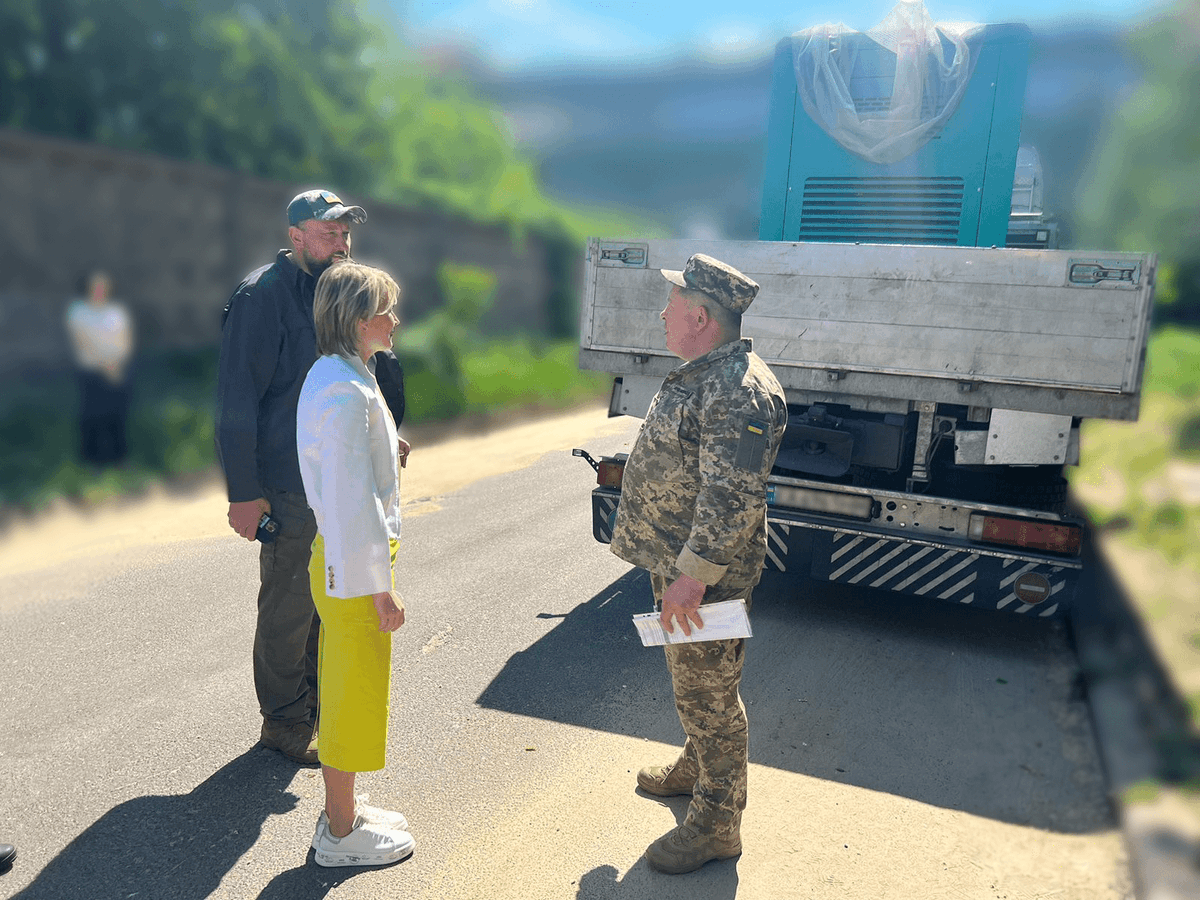 Smart Holding tweet media