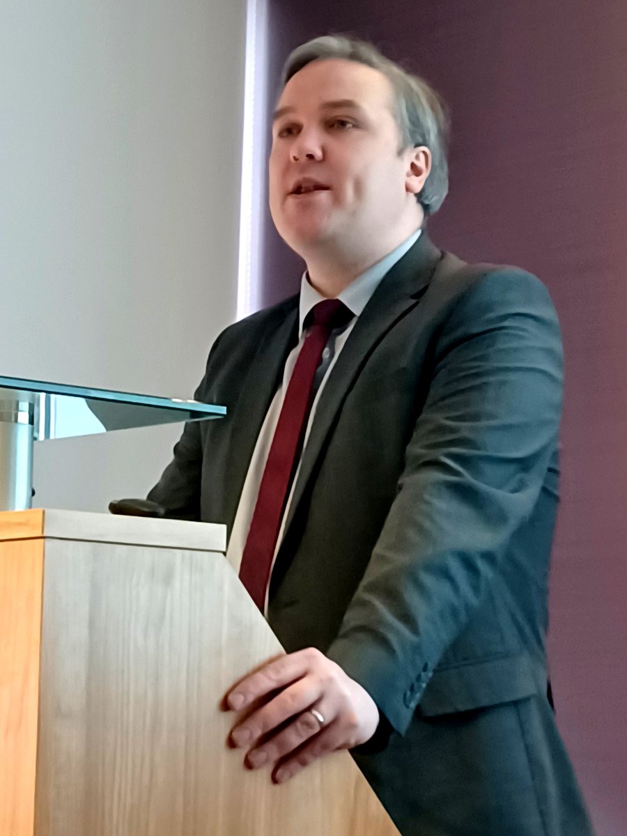 ScotProcurement's tweet photo. "Wherever possible, we need to maximise the impact of our procurement activities...ensuring the public money we spend is making a tangible difference to people's lives" Thanks to @ThomasCArthur for opening the Heads of Procurement event. #OpenAndConnected @scotgoveconomy https://t.co/x5yIHn2SAg