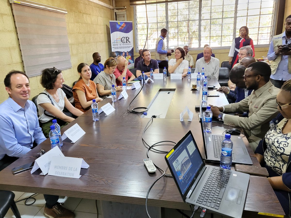 Enabel_en_RDC's tweet photo. Comprendre l'appui de #EnabelRDC dans le domaine de la formation professionnelle : La délégation parlementaire a visité le Centre de Ressources du #HautKatanga et l'institut #Kilima. Résultats satisfaisants et belles perspectives pour la jeunesse de la province. #actforimpact https://t.co/zVvSx3Fdzw