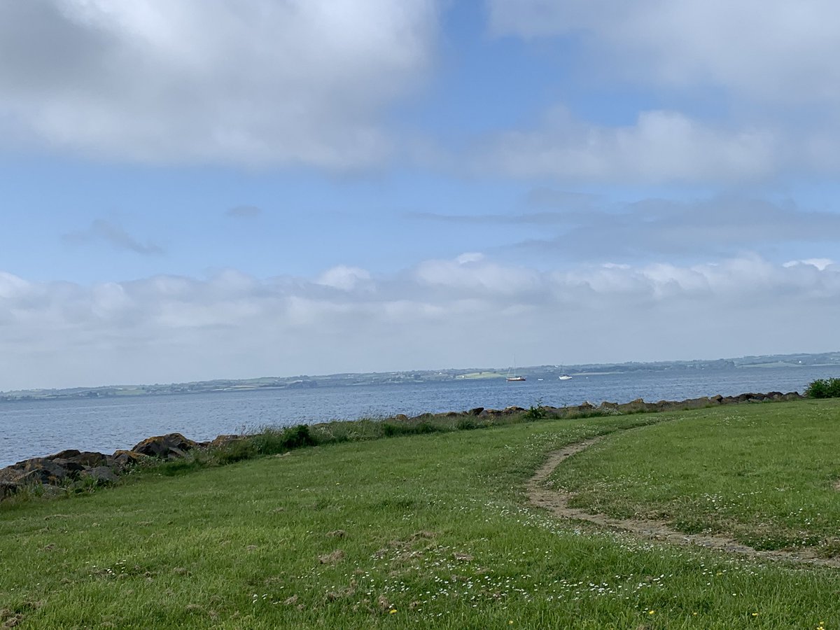 jen_gossman's tweet photo. Starting a new stage of my journey in #conservation with the #UlsterMuseum sitting on the shores of strangford lough enjoying the atmosphere #icon #icc #CUconservation https://t.co/02g6Lac2Aj