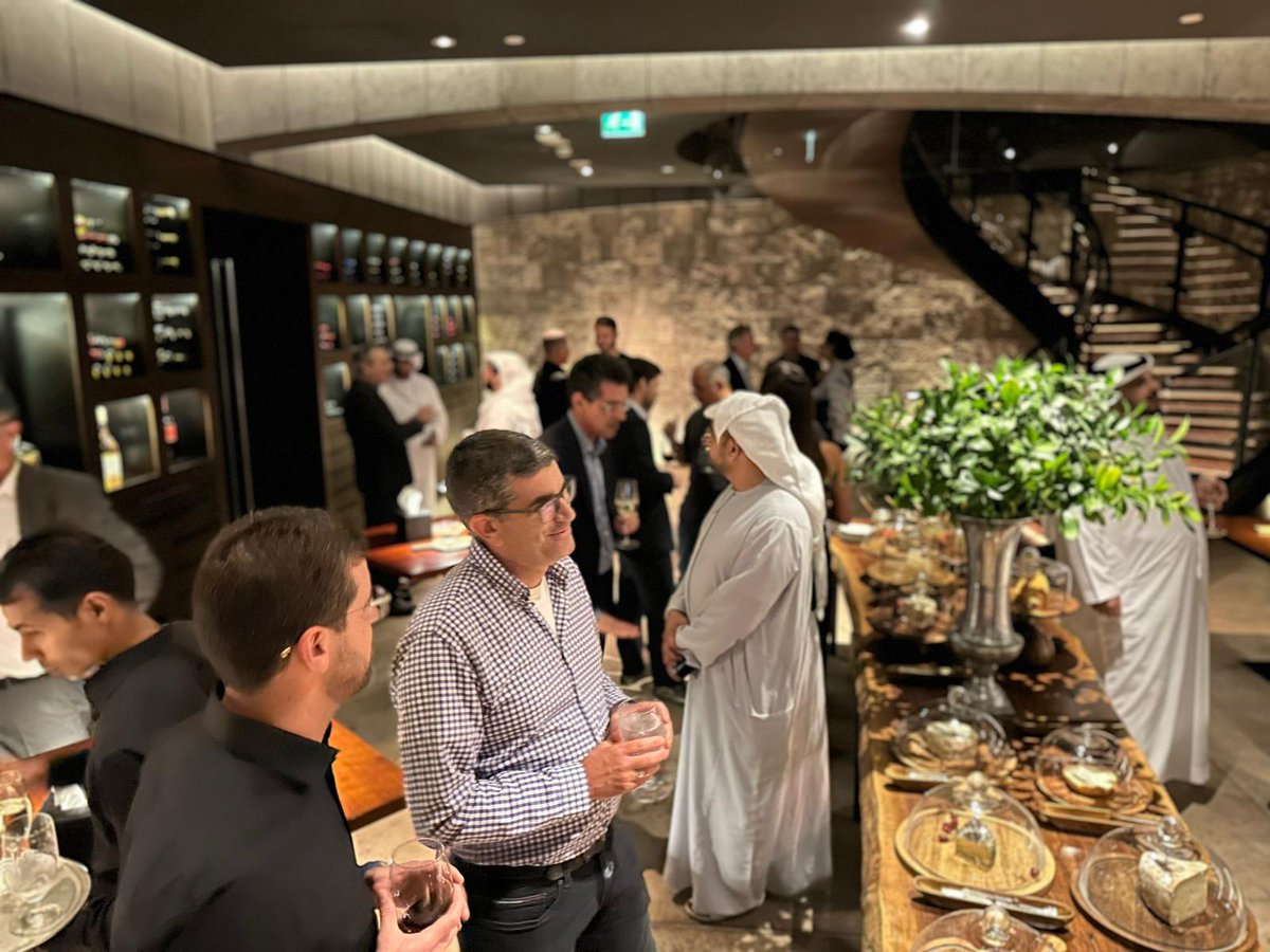 UAEILtechzone's tweet photo. And so we are back in the #UAE for #MakeItInTheEmirates forum organized by our partner @MoIATUAE 
Thank you to ambassador @HayekAmir for co-hosting a beautiful #tech networking event with @AviadTamir 
 prior to the forum, gathering our delegates and amazing guests in #AbuDhabi 🙏 https://t.co/Ic2lzbEh4h