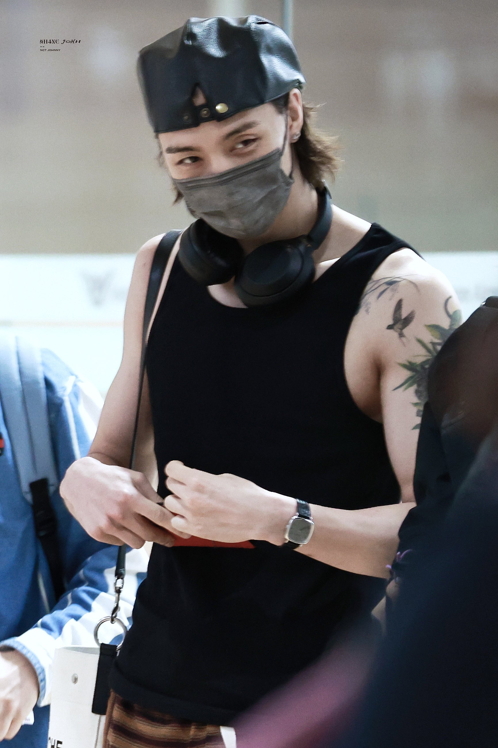 ジャニー直筆サイン入り2Lサイズ写真…Johnny…NCT… Amazon.co.jp: ジャニー直筆サイン入り2Lサイズ写真…Johnny…NCT