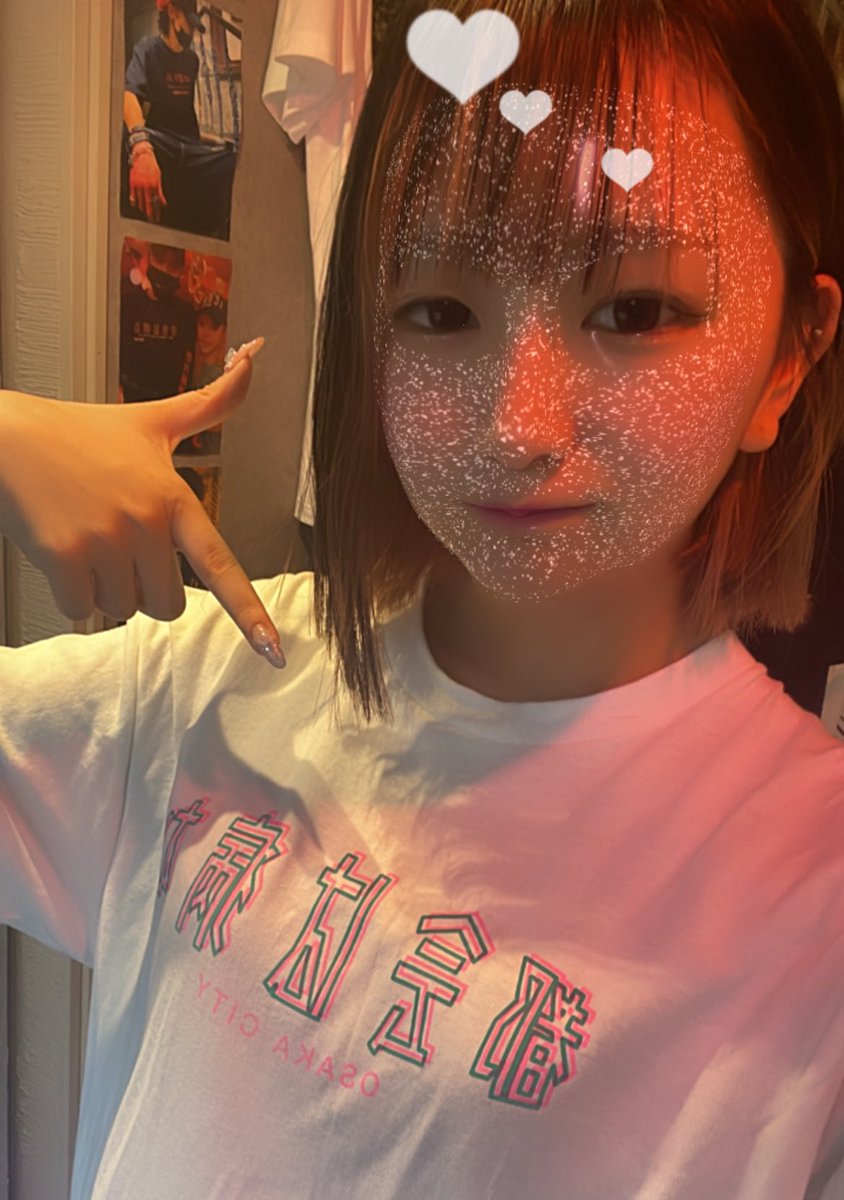 momoeka_dayo's tweet image. 魔法企画いまつ！〜22:00🔮💫
店前の子と同じ都会は病むTシャツ着てます🥺是非ゲットしにきてください〜💞
#魔法企画 #日本橋オタロード #オタロード