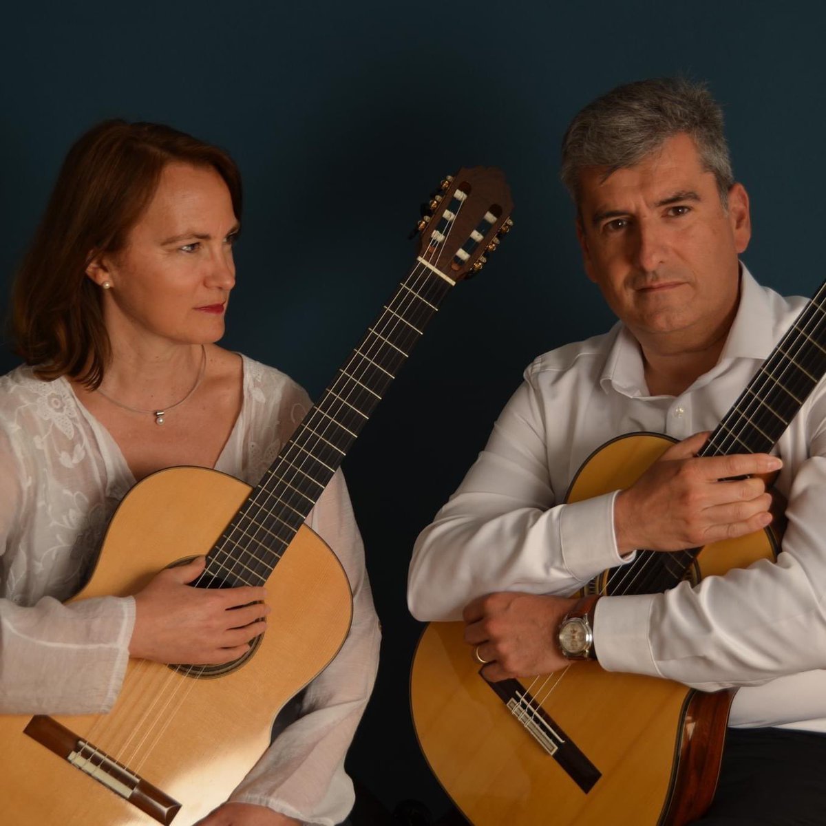 Pour la 4ème soirée du festival, au Théâtre de la Ville de Valence, le jeudi 26 octobre 2023, nous accueillerons le Duo THEMIS  (Alexandre Bernoud et Florence Creugny) puis la soliste espagnole de renommée internationale Anabel Montesinos.