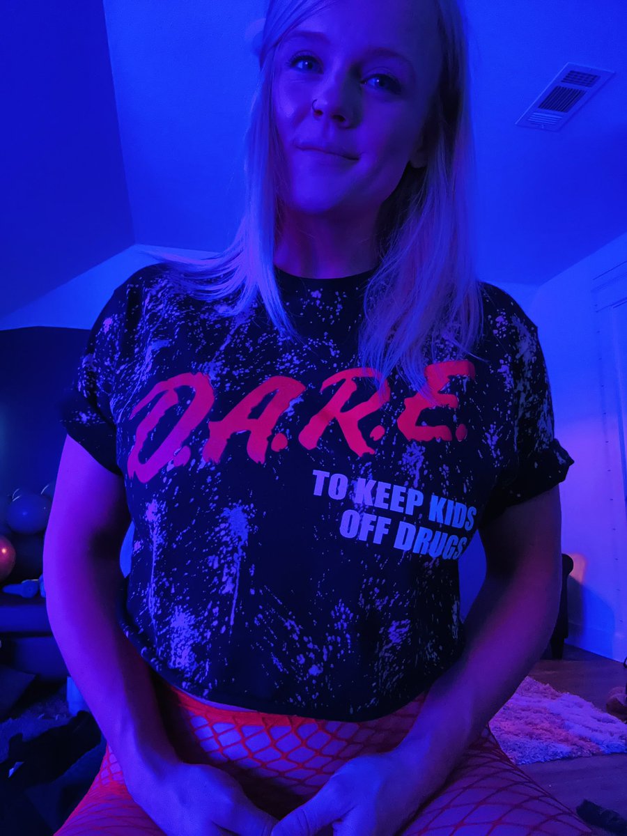 Taylor Love 🤍 on Twitter "I’m live ️ http //taylorlove303 "