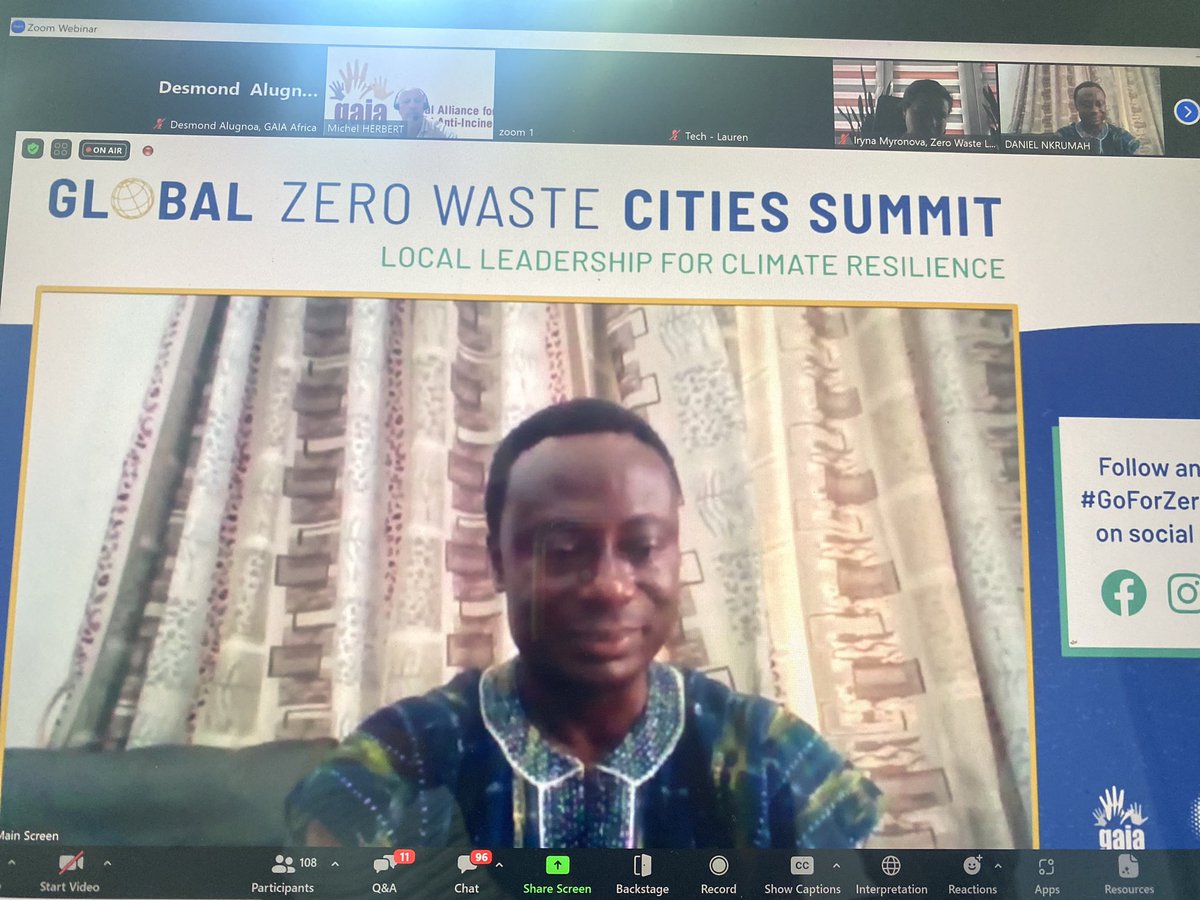 #GoForZerowaste Municipal director for #LaDMA speaking on #jobs created in #Accra through the @gayoghana #Zerowaste Accra project 🙏 @AccraMetropolis