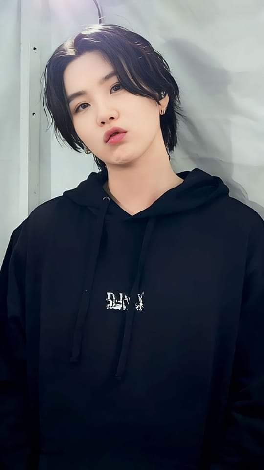 5071ra's tweet photo. MAHAL na MAHAL ko si SUGA https://t.co/yDYssC41n3