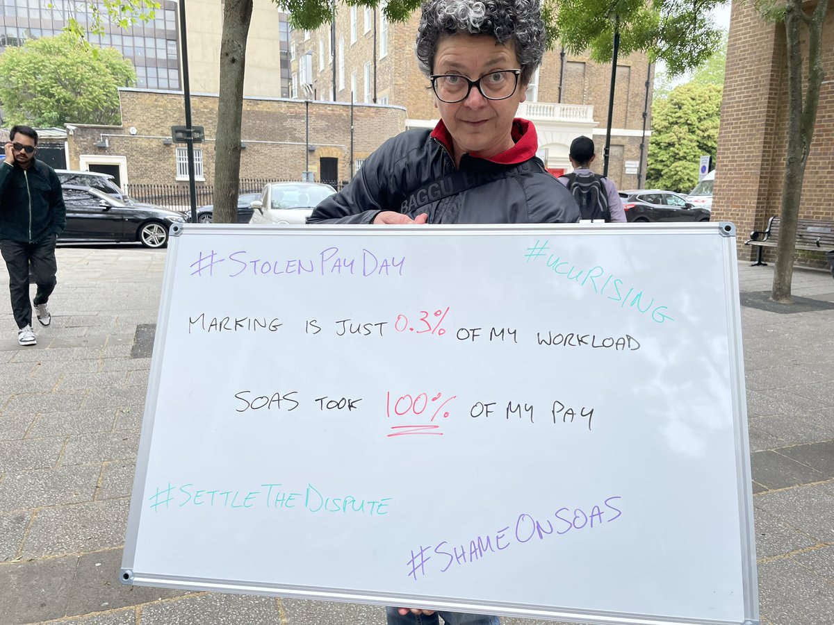 It’s #StolenPayDay at @SOAS. Staff for whom marking is as low as *0.3%* of their contract (!) have had 100% of their pay stolen by management. This is vindictive, shameful, & punitive behaviour from management. Stop bullying staff; #SettleTheDispute #ShameOnSOAS #ucuRISING ✊