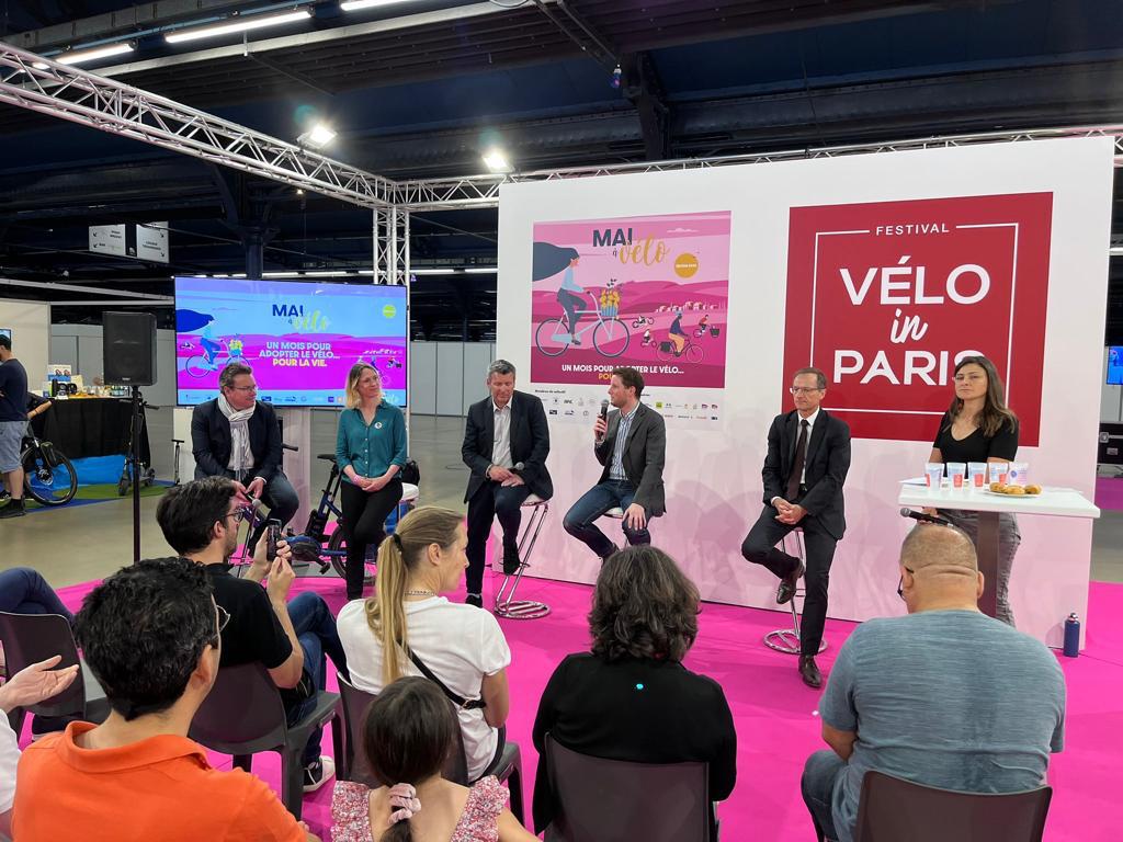 [RETOUR EN IMAGES] Ainsi s’achève le Festival #véloinParis auquel nous avons participé avec JOIE (c'est le mot que nous retenons pour qualifier cet évènement de #maiàvelo) ! bit.ly/3qhly0U