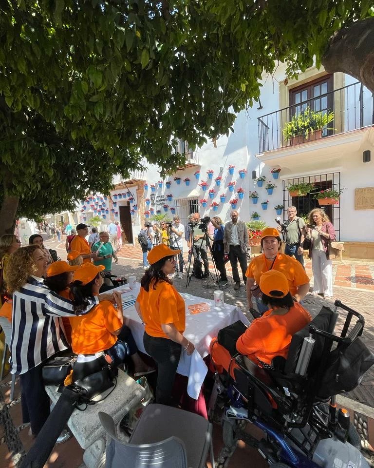 ampemna's tweet image. 