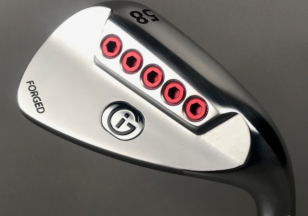 MyGolfSpy's tweet photo. Would you believe me if I told you these are JUNIORS clubs? 

iGen Golf is looking to give younger players a forged experience, but it wasn't easy getting here. 

Former Minor League catcher and Hall of Fame Long-Driver, Patrick Dempsey is on a mission. 

"The junior golf club business is sh*t,” says Dempsey. 

“I started to think about what parents deal with and what I could do to help.”

Here's how he did it: https://t.co/QF52l14D0K