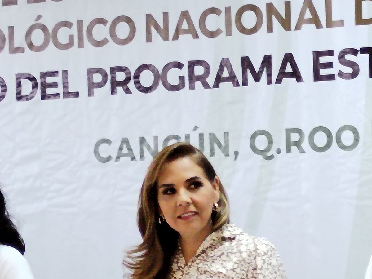 #EducaciónSuperior Firma de Convenio entre el <a href="/GobQuintanaRoo/">Gobierno Quintana Roo</a> <a href="/MaraLezama/">Mara Lezama</a> a través de la <a href="/SEP_mx/">SEP México</a> <a href="/Letamaya/">Leticia Ramírez Amaya</a> y el <a href="/TecNM_MX/">TecNM</a>  <a href="/Ramon_Jimenez_L/">Ramón Jiménez López</a> <a href="/TecNM_Cancun/">@TecNM_Cancun</a> para el establecimiento del Programa Estatal de Educación Superior presentes <a href="/GorocicaCarlos/">Carlos Gorocica</a> <a href="/anapatyp/">Ana Patricia Peralta</a> <a href="/BlancaMerariPM/">Blanca Merari Puerto Morelos</a>