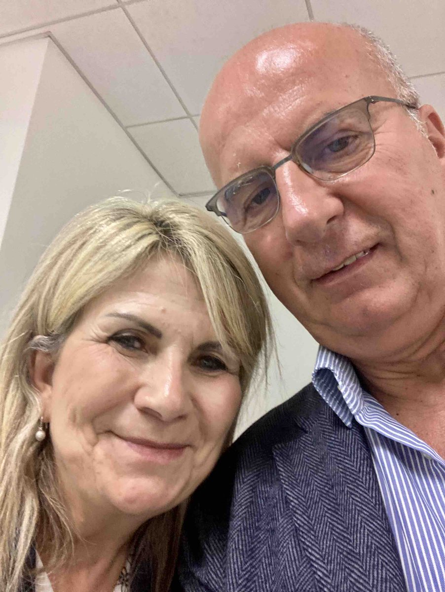 A Milano con <a href="/LAYLAPAVONE/">Layla Pavone ⭐️</a> capo del Board Innovazione Comune di Milano, alla chiusura del progetto BridgeLab, grande successo, entusiasmo, competenze. <a href="/FondComunica/">Fondazione Comunica</a>