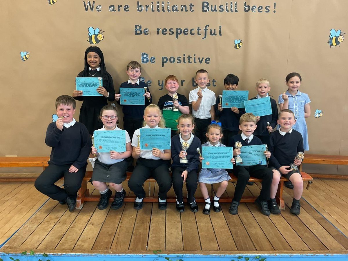 BusillBees's tweet photo. Well done to all of last week’s Brilliant Busill Bee Award winners! It was great to be giving out so many book vending tokens, prizes and trophies 📖🏆
A special well done to Jordy for his Headteacher’s award #busillbees 🐝 https://t.co/IBl4bjtbMu