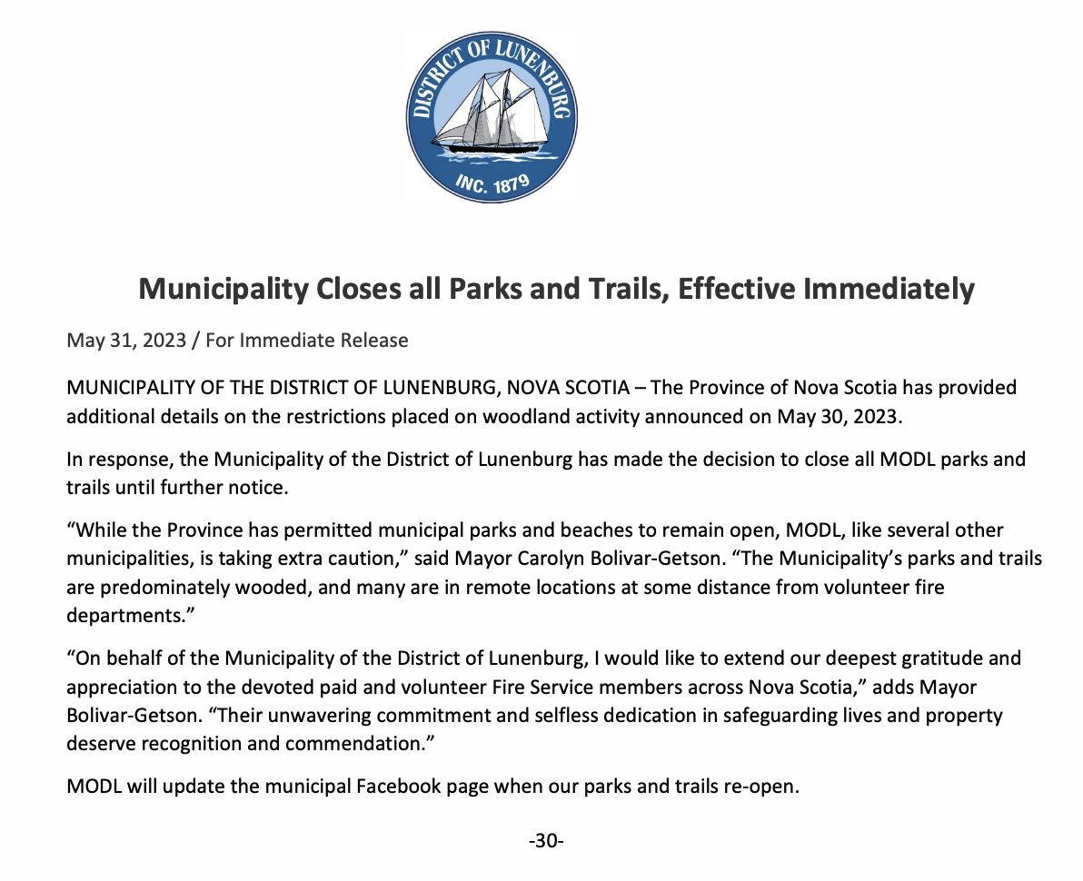 thesmacleodshow's tweet photo. All parks and trails closed in Lunenburg County. https://t.co/7ExHuQDkBS