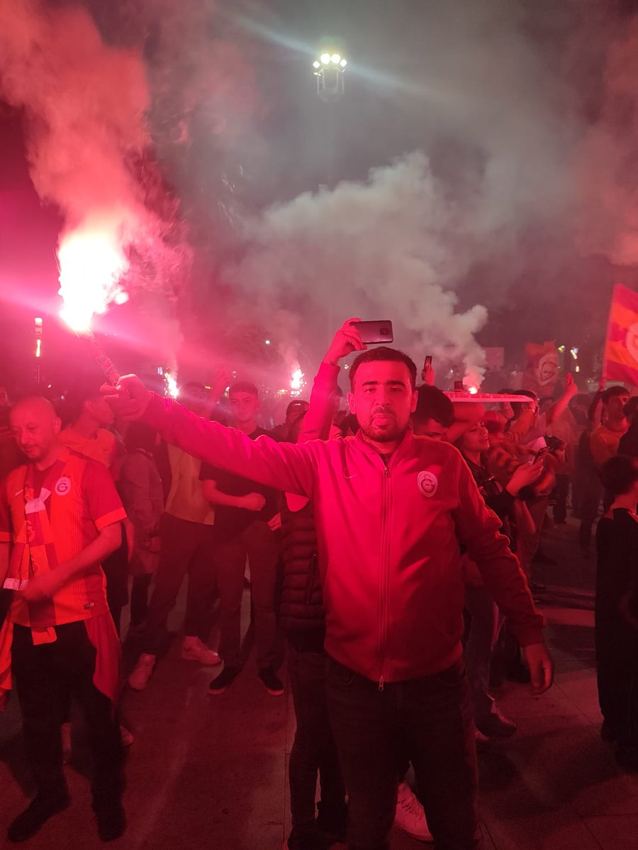 Ahmetydn41's tweet photo. Champion🏆🦁 #galatasaray #ultrAslan https://t.co/e9holldEc5