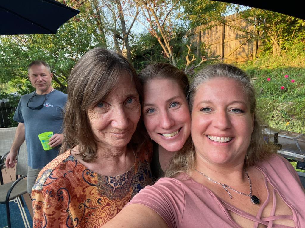 Nick's English Hut tweet media