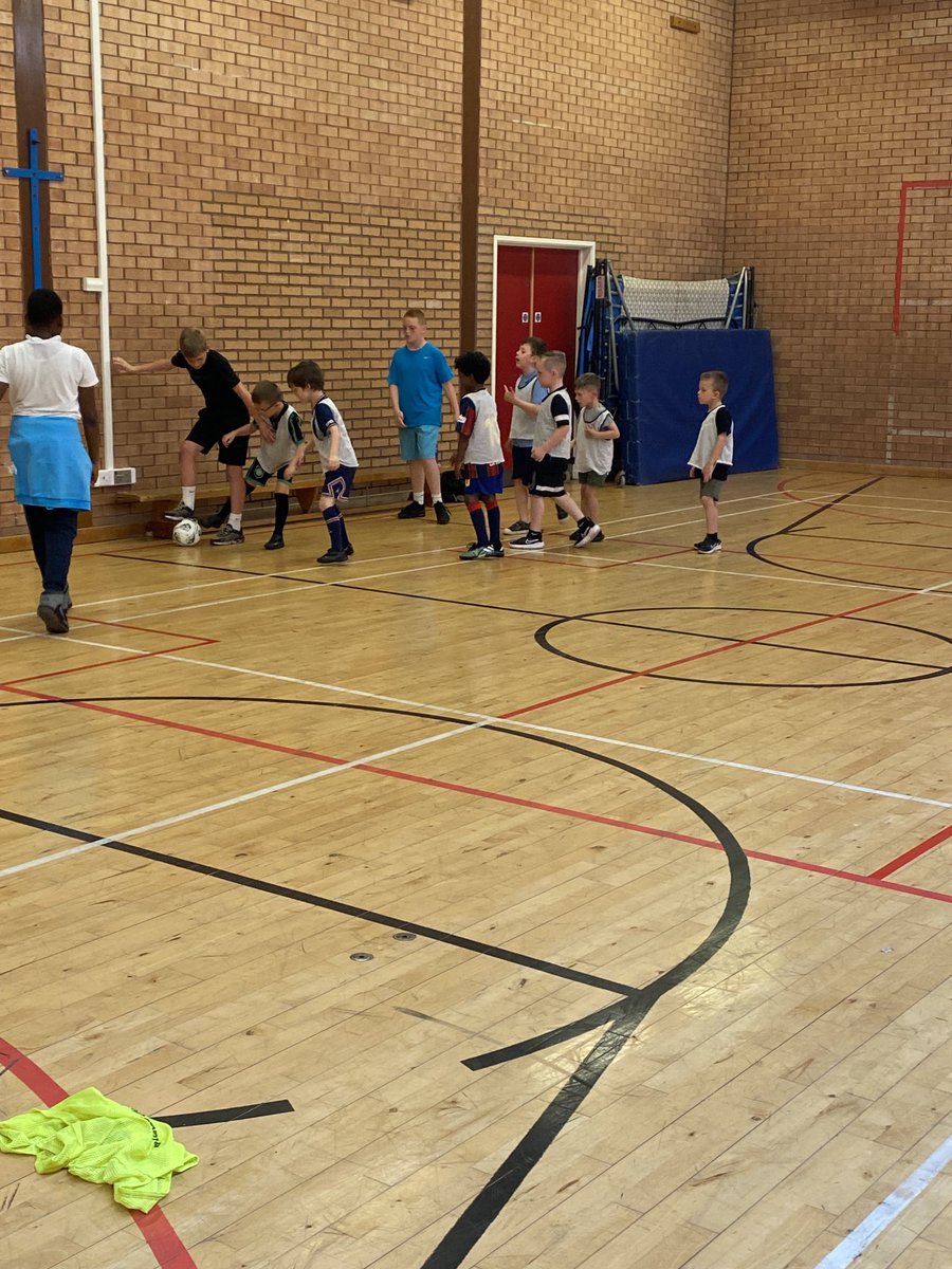 Tracey McBride (@asgjpabercorn) on Twitter photo 2 more weeks to go at Wed Sports Clubs <a href="/johnpaulacademy/">John Paul Academy</a> Have loved seeing the pupils of all ages come together from @StBlanesGCC <a href="/stmarysmaryhill/">St. Mary's(Maryhill)</a> through sport. 👏This pilot project has been funded by <a href="/PEPASSGlasgow/">PEPASS Glasgow</a> Been a GREAT success!! 2 more weeks to go at Wed Sports Clubs <a href="/johnpaulacademy/">John Paul Academy</a> Have loved seeing the pupils of all ages come together from @StBlanesGCC <a href="/stmarysmaryhill/">St. Mary's(Maryhill)</a> through sport. 👏This pilot project has been funded by <a href="/PEPASSGlasgow/">PEPASS Glasgow</a> Been a GREAT success!!