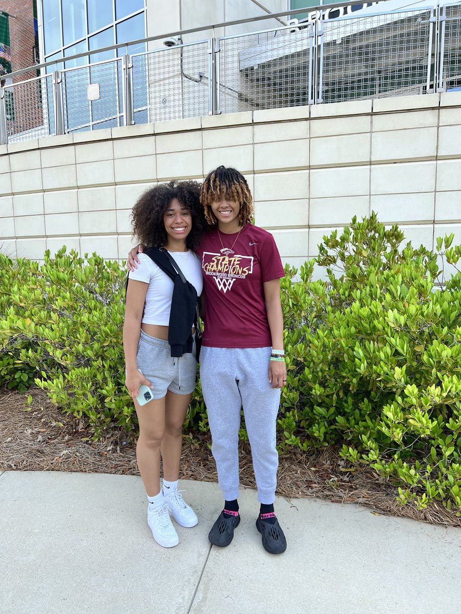 New Blazers have arrived on campus. Welcome home <a href="/genwedemeyer/">Genevive Wedemeyer</a> and <a href="/WeathersbyJade/">Jade Weathersby</a>‼️

#WinAsOne | #ALLIN