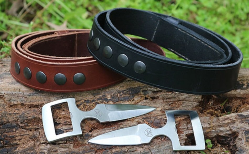 Burls Signature Belt Buckle Knives!!!

burlsusa.com/product-page/b…